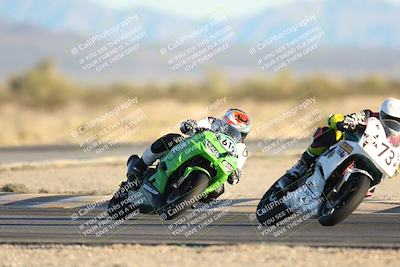 media/Dec-07-2025-CVMA (Sun) [[3e7d2de5dc]]/Race 17-Amateur Formula Middleweight/